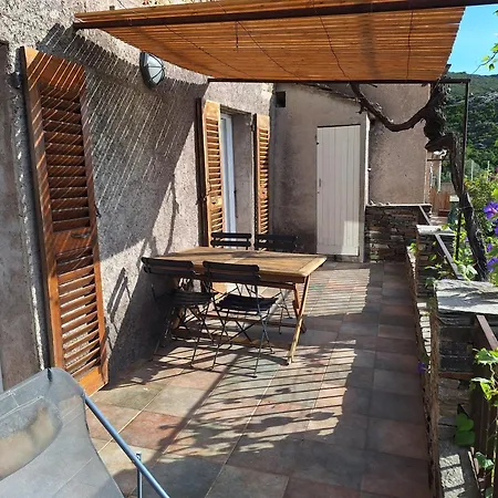Maison De Village Avec Terrasse Holiday home *
